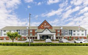 Comfort Inn & Suites Hampton Near Coliseum